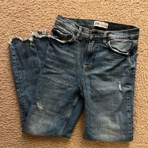Zara Jeans in size 2